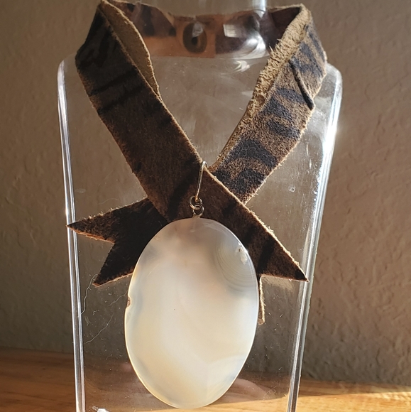 ROAR!!🐅TIGER STRIPED PIGSKIN LEATHER STONE CHOKER - Picture 3 of 8